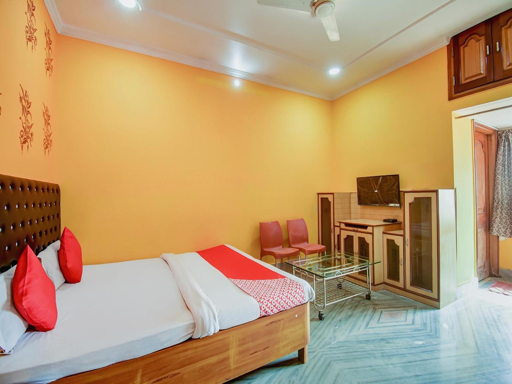 OYO 72693 Hotel Priyal Amrit Sagar Rourkela Exterior foto
